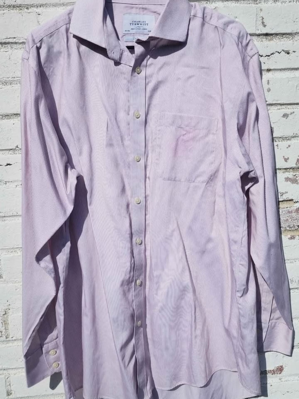 Charles Tyrwhitt. Men's Size 16.5/35. (*Large). Red lined. Pink appearance.